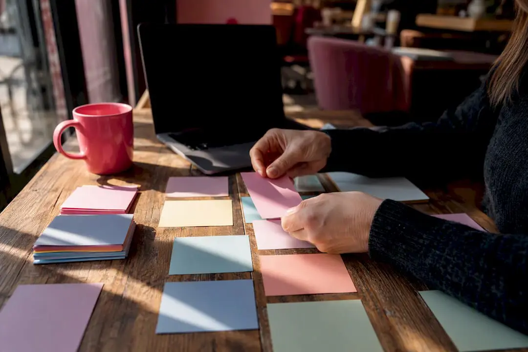 Internal Knowledge Base for Teams: Build One People Use